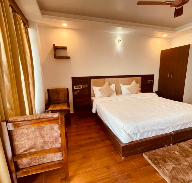 Double deluxe room book online