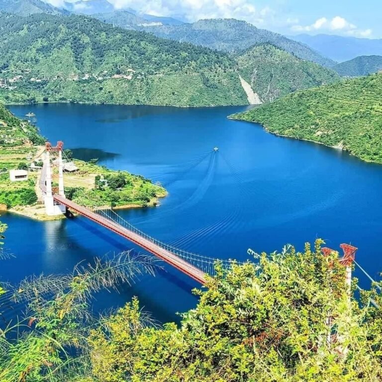 Dobra Chanti Bridge Trekking